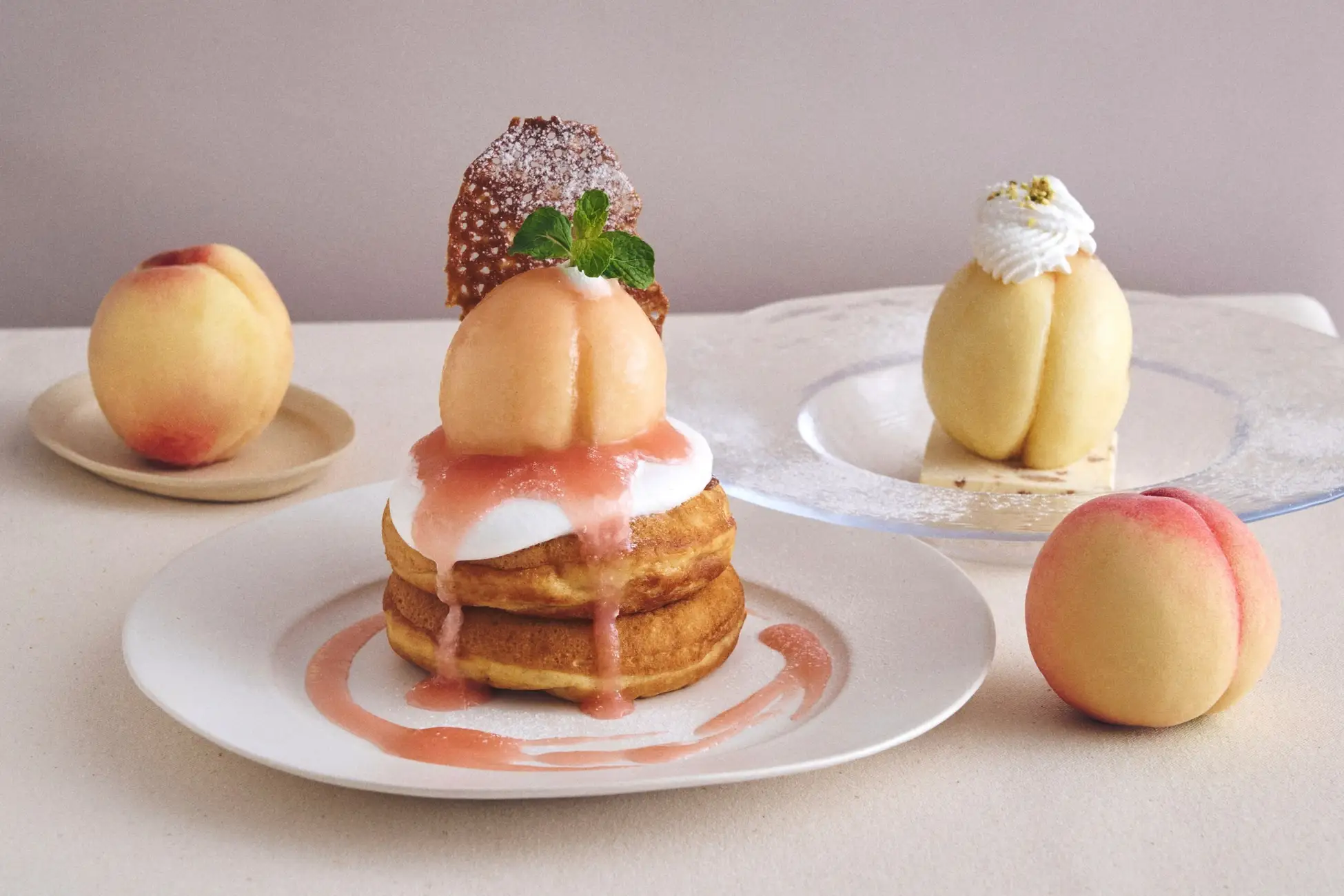 極上の白桃パンケーキが登場！自分へのご褒美スイーツ | ツキヌケ